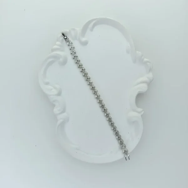 دستبند نقره جواهری طرح بوته سفید